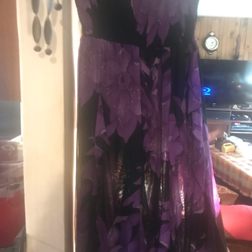 COPY - Strapless Simply Be ruffled chiffon wedding maxi size 24 NWT beautifulSE…